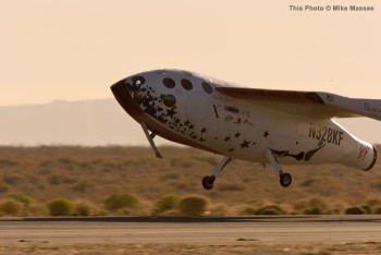 SpaceShipOne lands victoriously after a successful flight to space. Photo by Mike Massee. Courtesy of Scaled Composites, LLC.