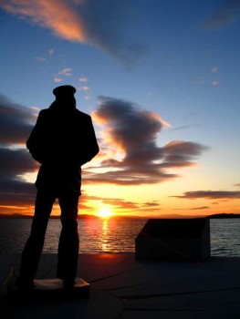 LoneSailorBill